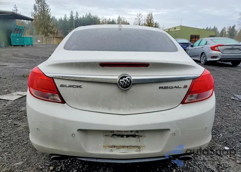 2013 Buick Regal Premium z USA, uszkodzony, nr VIN 2G4GS5EV5D9225516